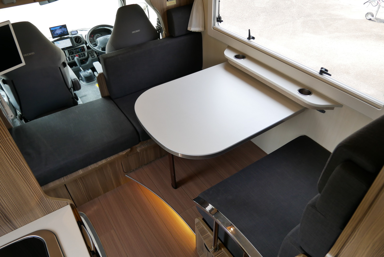 キャンピングカー キャブコン ｶﾑﾛｰﾄﾞ ﾊﾞﾝﾃｯｸ ｼﾞﾙ520 4WD　家庭用AC