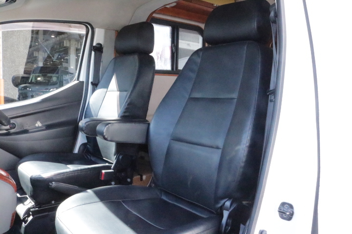 キャンピングカー キャブコン NV200ﾊﾞﾈｯﾄ AtoZｵﾘｼﾞﾅﾙ仕様 FFﾋｰﾀｰ