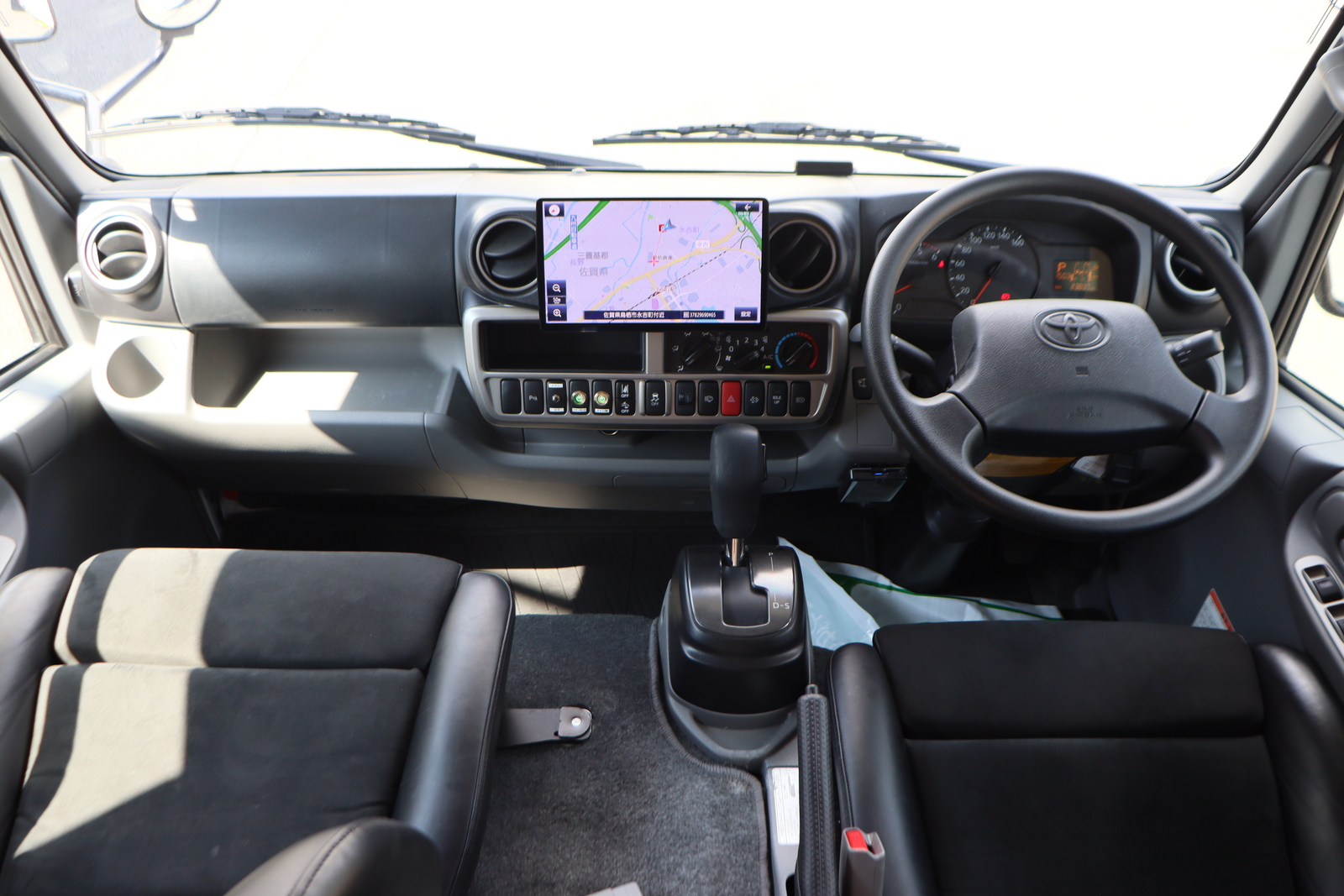 キャンピングカー キャブコン ｶﾑﾛｰﾄﾞﾅｯﾂ ｸﾚｱ5.3Xﾊｲﾊﾟｰｴﾎﾞ 4WD