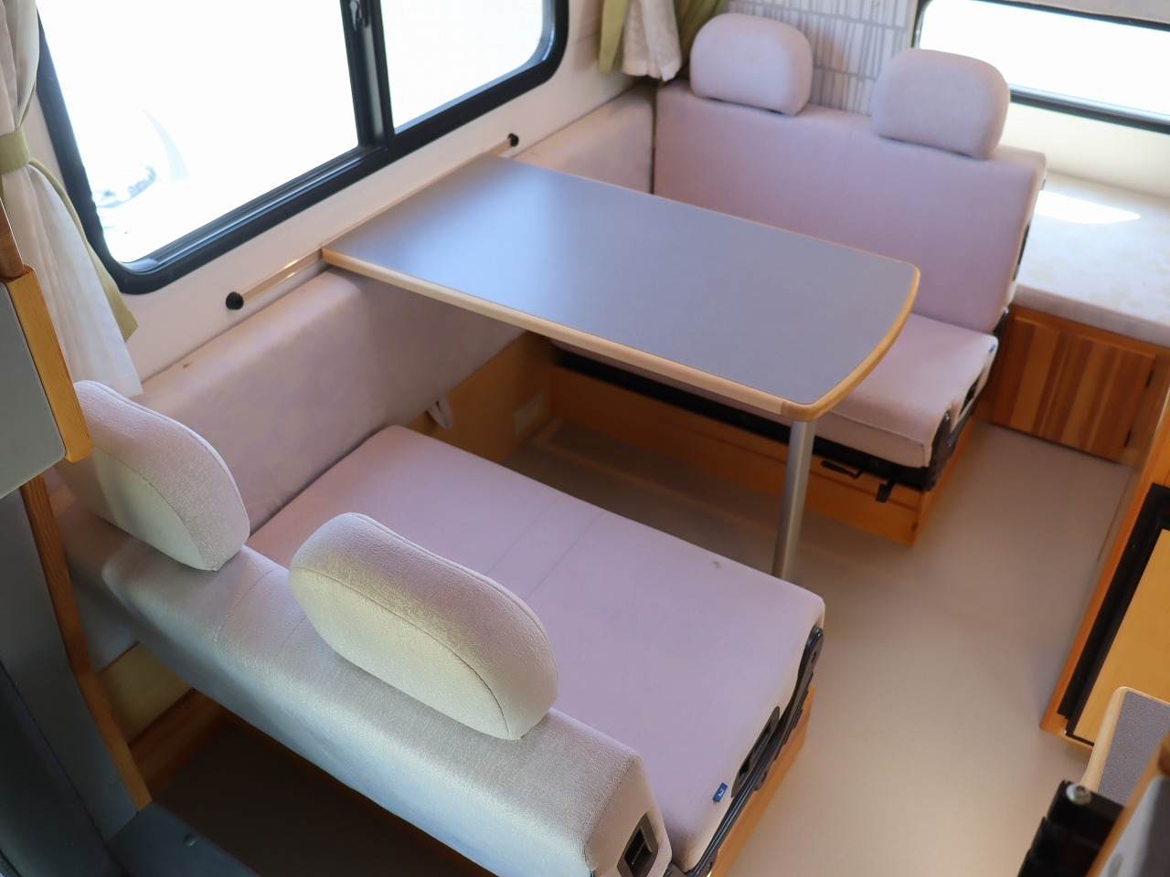 キャンピングカー キャブコン ﾎﾞﾝｺﾞ AtoZ ｱﾐﾃｨ ﾎﾞｽｺ