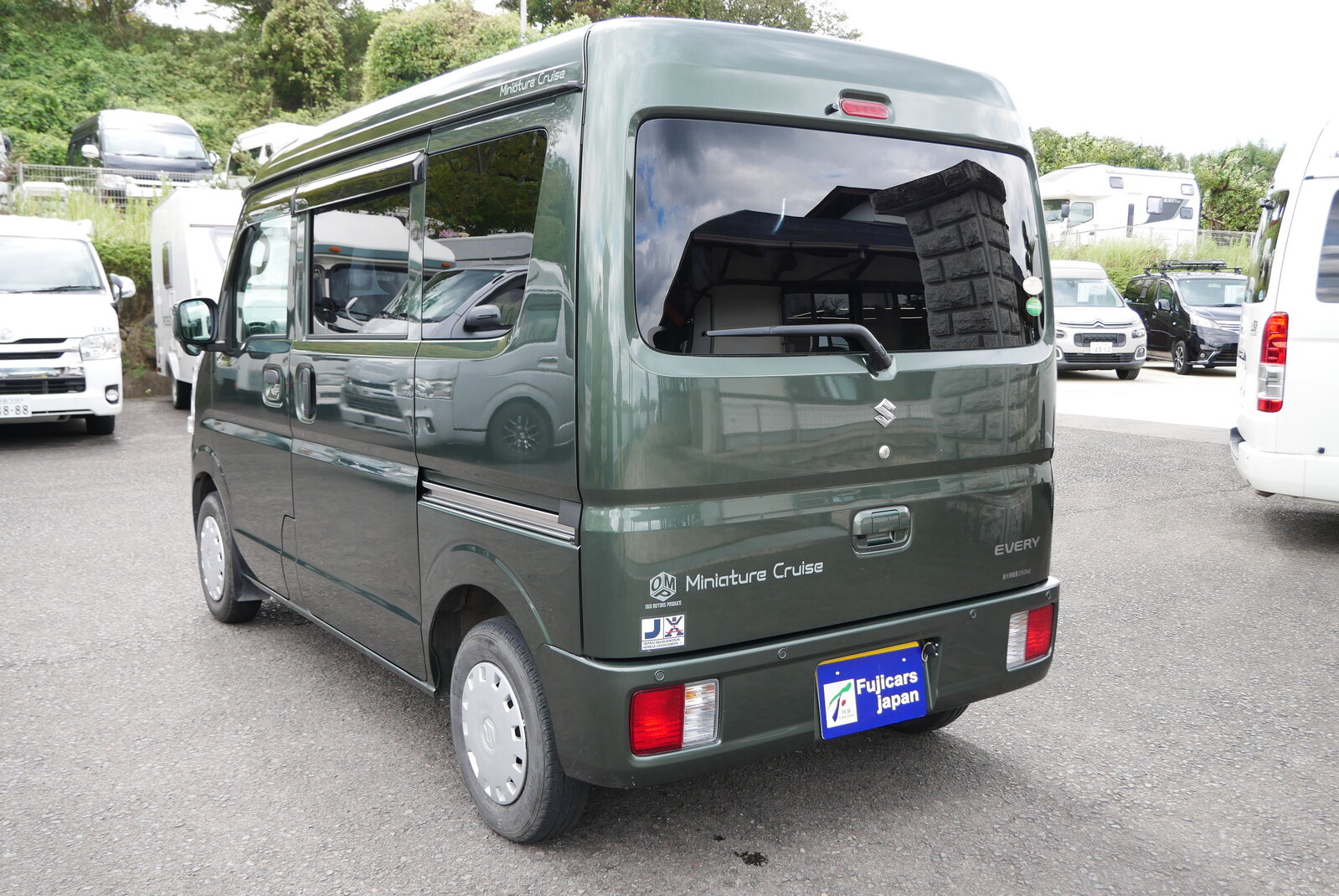 キャンピングカー 軽キャンパー ｴﾌﾞﾘｲ 岡ﾓｰﾀｰｽ ﾐﾆﾁｭｱｸﾙｰｽﾞ 4WD