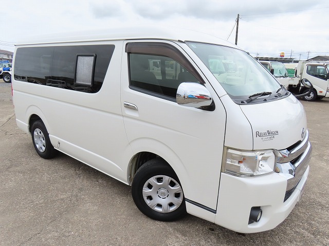 キャンピングカー バンコン ﾊｲｴｰｽ かｰいんてりあ高橋 ﾘﾗｯｸｽﾜｺﾞﾝ