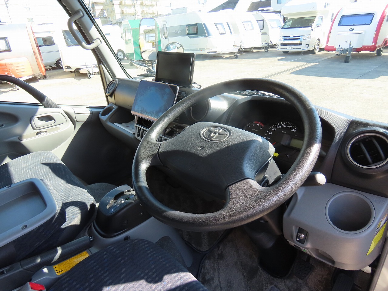 キャンピングカー キャブコン ｶﾑﾛｰﾄﾞｺﾙﾄﾞﾘｰﾌﾞｽｱｸﾃｨﾌﾞPKG限定車 4駆