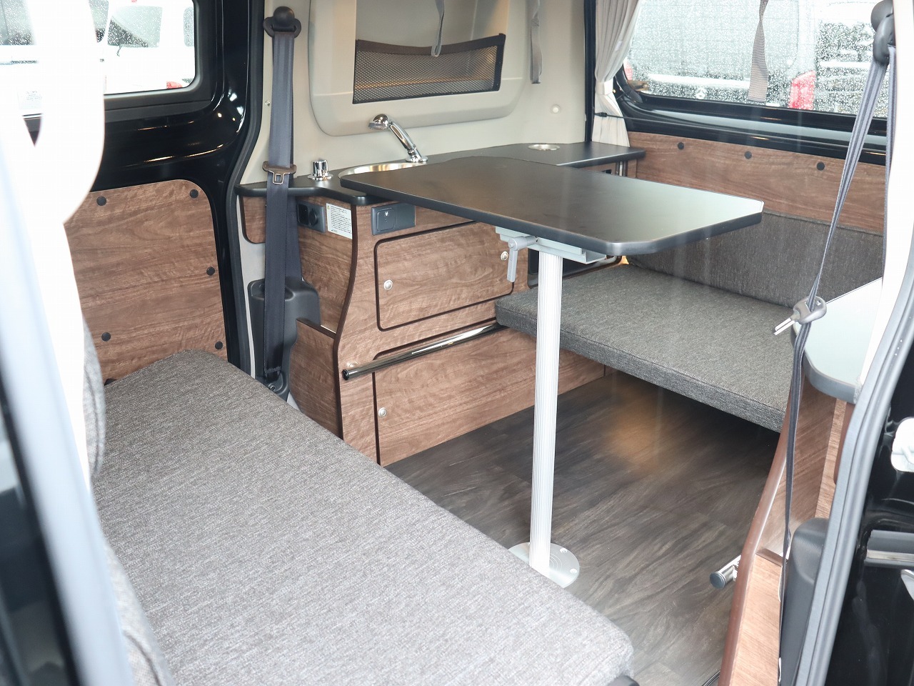 キャンピングカー バンコン NV200ﾊﾞﾈｯﾄ ｱﾈｯｸｽ ｶﾇﾚ