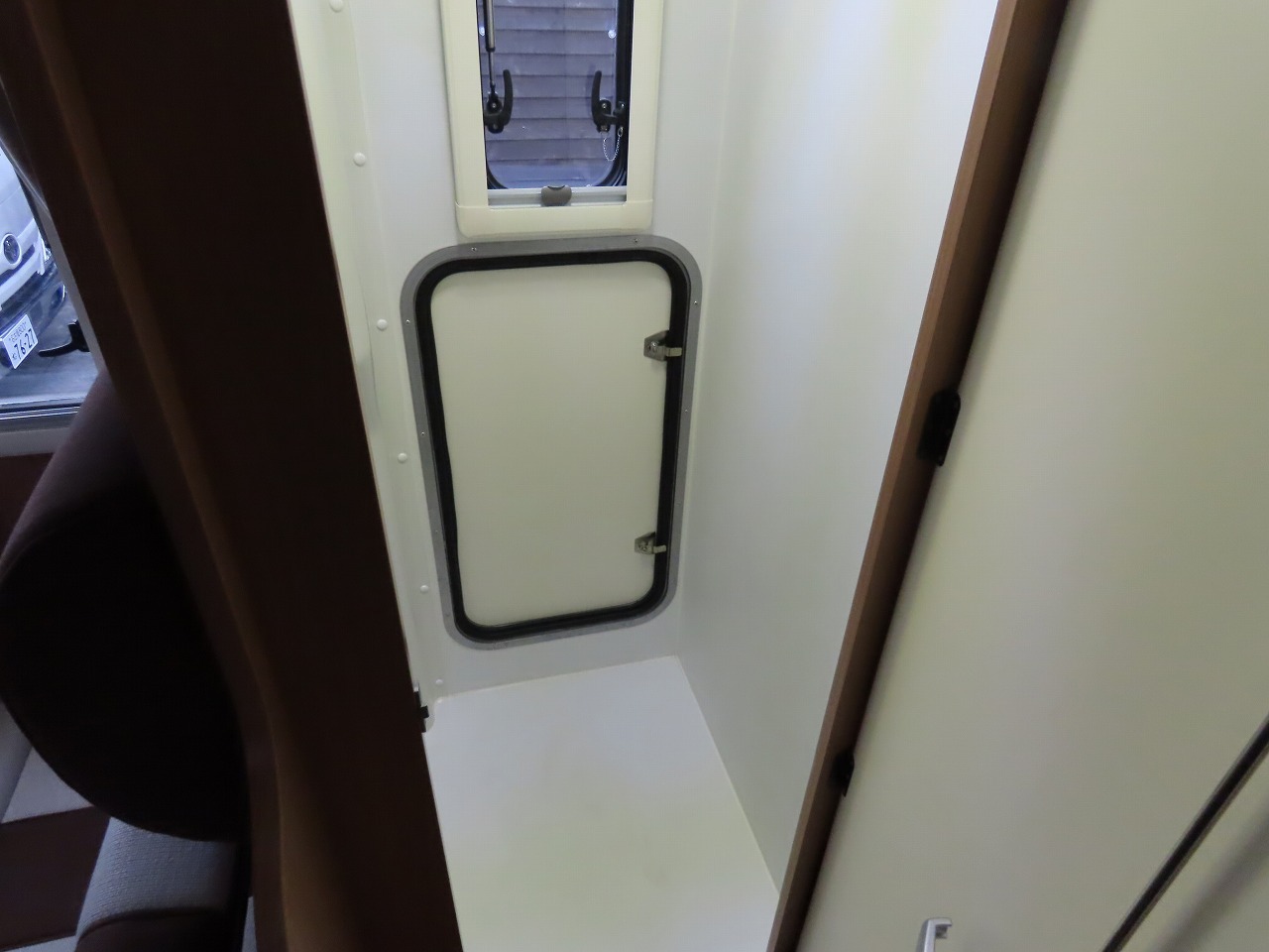 キャンピングカー キャブコン ｶﾑﾛｰﾄﾞ ﾅｯﾂRV ｸﾚｿﾝﾎﾞﾔｰｼﾞｭ