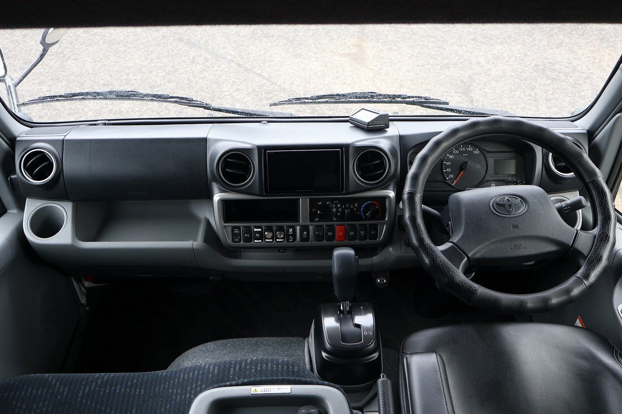 キャンピングカー キャブコン ｶﾑﾛｰﾄﾞ ﾅｯﾂ ｸﾚｱ5.3Xﾊｲﾊﾟｰｴﾎﾞ 4WD