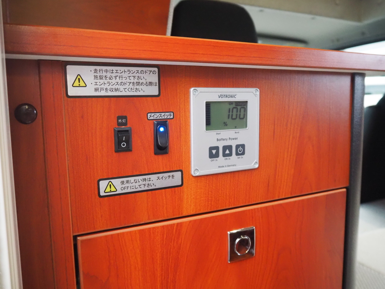 キャンピングカー キャブコン ｶﾑﾛｰﾄﾞﾅｯﾂRV ｸﾚｿﾝﾎﾞﾔｰｼﾞｭXｴﾎﾞﾗｲﾄ