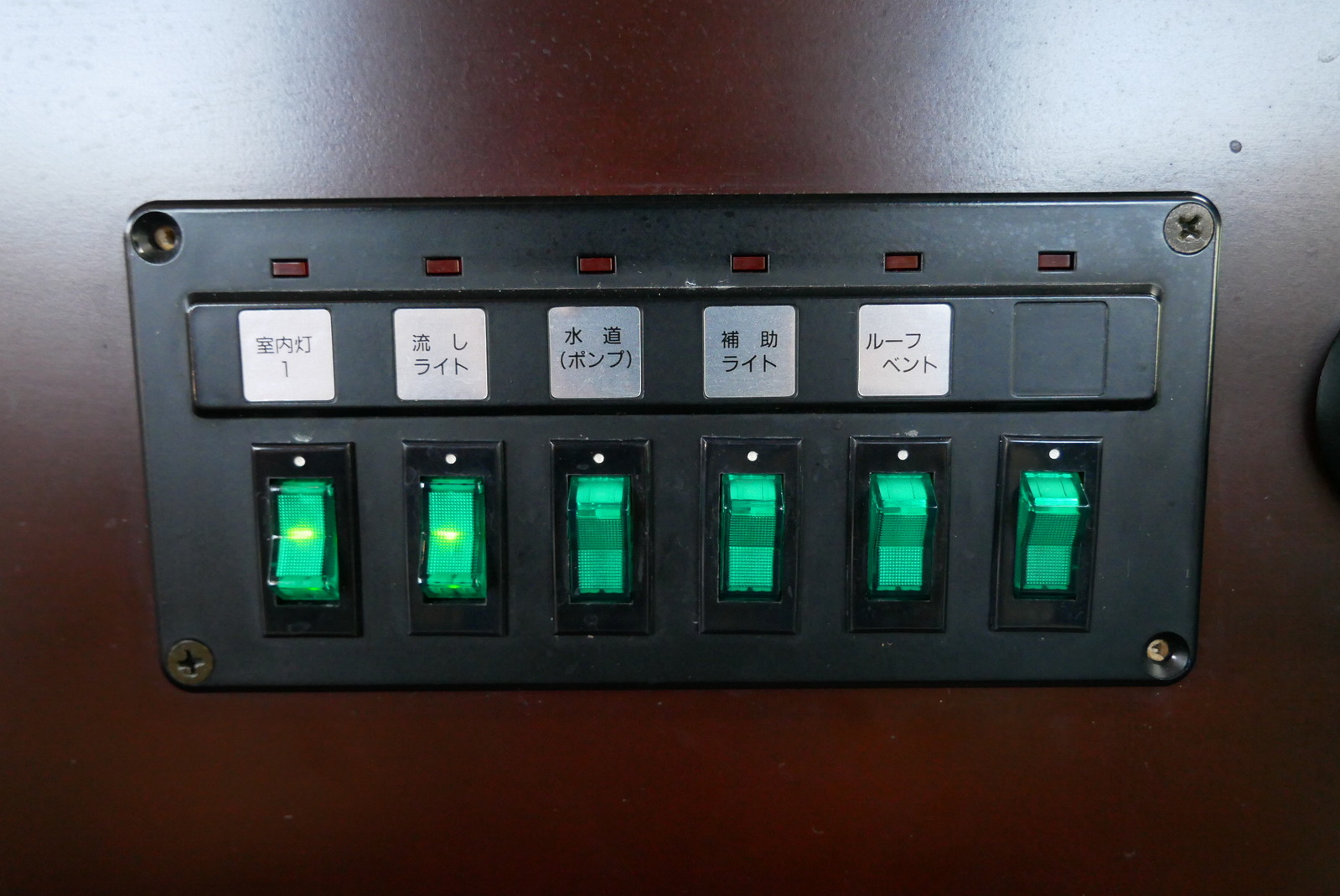 キャンピングカー キャブコン ｶﾑﾛｰﾄﾞ ﾅｯﾂRV ｽﾃｨﾝｸﾞﾚｲ 家庭用ｴｱｺﾝ