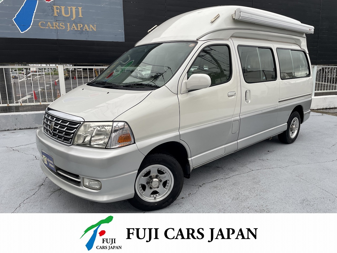 キャンピングカー バンコン グランドハイエースワールドエアリー パレット 4WD