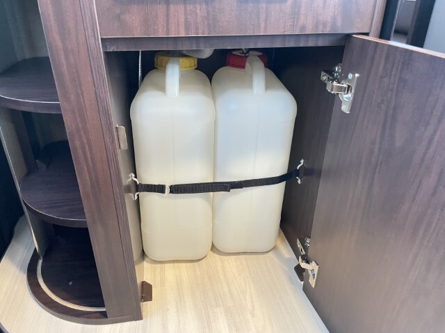 キャンピングカー バンコン RVﾗﾝﾄﾞ ﾘﾉ ﾌﾟﾚﾐｱﾑ　FFﾋｰﾀｰ