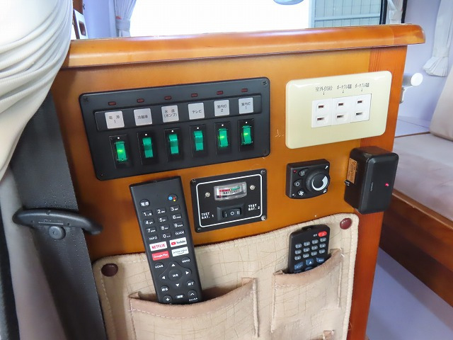 キャンピングカー バンコン ﾗｲﾄｴｰｽ ﾀｺｽ ﾊﾅ FFﾋｰﾀｰ 4WD