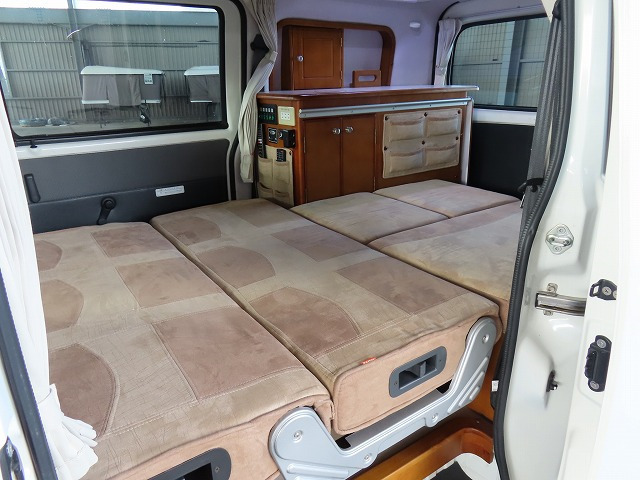 キャンピングカー バンコン ﾗｲﾄｴｰｽ ﾀｺｽ ﾊﾅ FFﾋｰﾀｰ 4WD