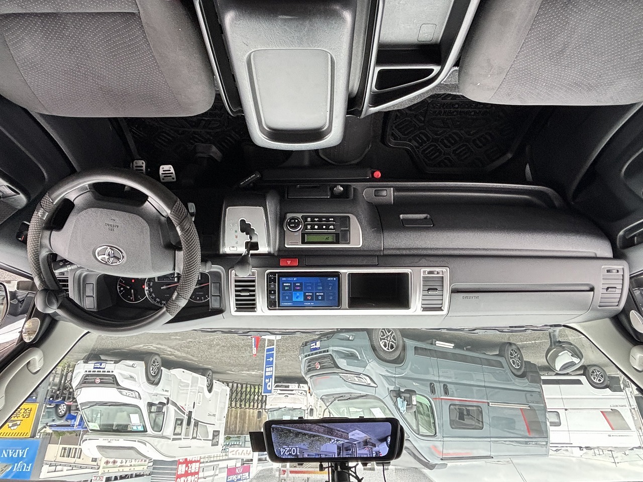 キャンピングカー バンコン RVﾗﾝﾄﾞ ﾘﾉﾌﾟﾚﾐｱﾑ 4WD FFﾋｰﾀｰ