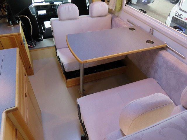 キャンピングカー キャブコン ﾎﾞﾝｺﾞ AtoZ ｱﾐﾃｨﾎﾞｽｺ 4WD