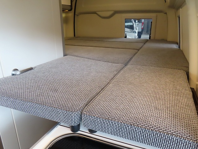 キャンピングカー バンコン ﾊｲｴｰｽ ｺﾙﾄﾞﾊﾞｸﾙｰｽﾞｸﾞﾗﾝﾃﾞ 軽油4WD