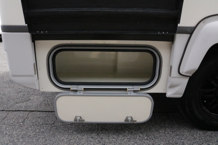 キャンピングカー キャブコン ｶﾑﾛｰﾄﾞ ﾅｯﾂRV ｸﾚｿﾝﾎﾞﾔｰｼﾞｭ ﾀｲﾌﾟW