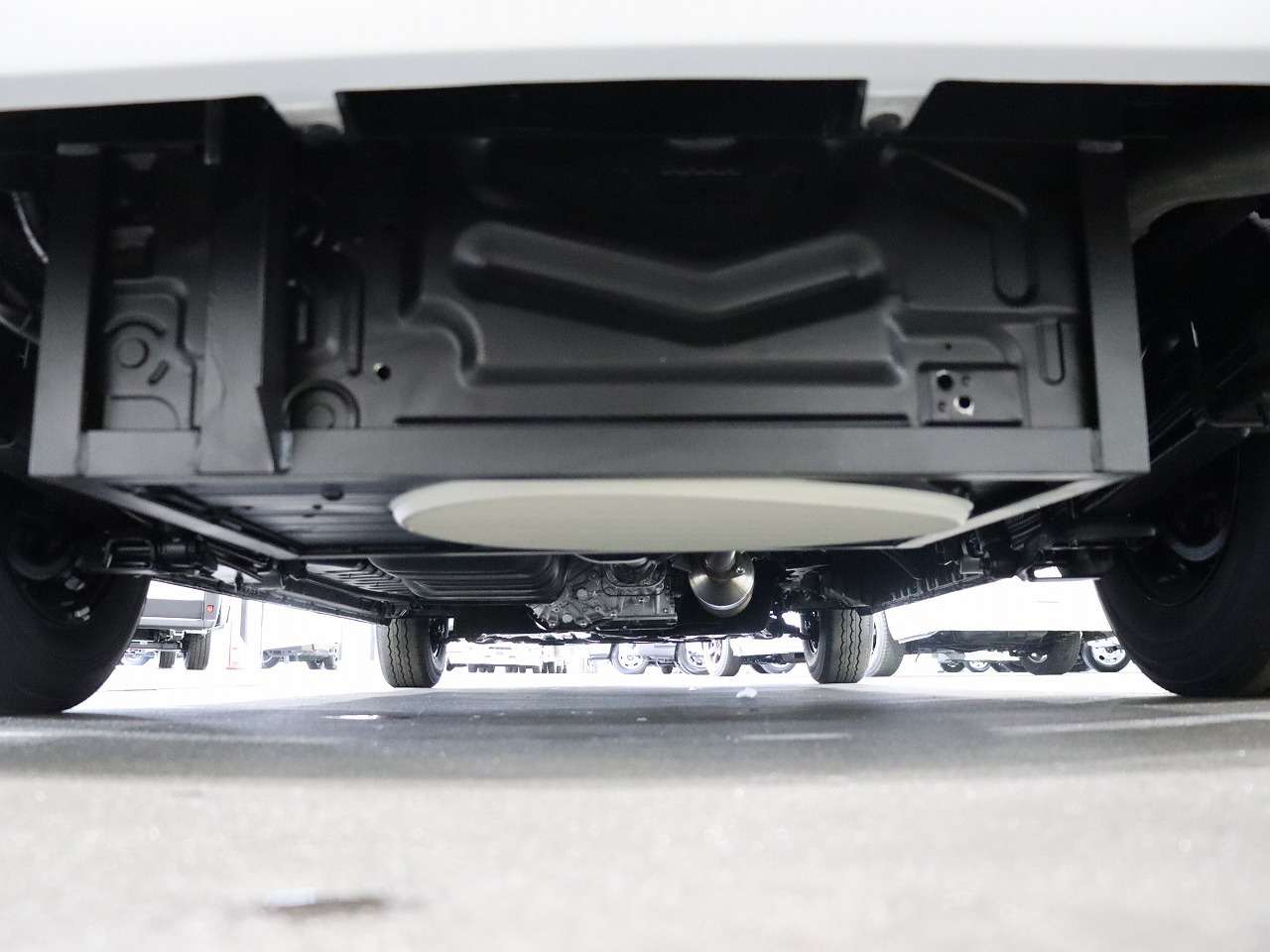 キャンピングカー バンコン ﾊｲｴｰｽ ﾅｯﾂRVﾘｰｸⅢ 軽油4WD 現行ﾓﾃﾞﾙ