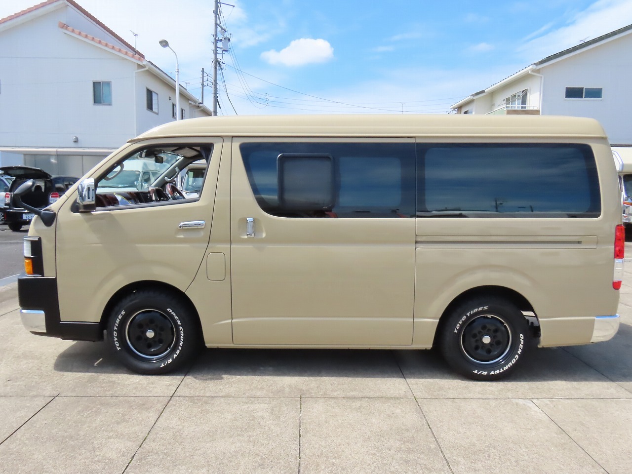 キャンピングカー バンコン ﾊｲｴｰｽ MDNﾏﾄﾞﾝﾅ製 ﾜﾝｵﾌ仕様