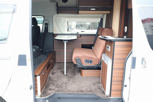 キャンピングカー バンコン ﾊｲｴｰｽ ﾃﾞﾙﾀﾘﾝｸ ﾀﾞｰｳｨﾝQ5 4WD