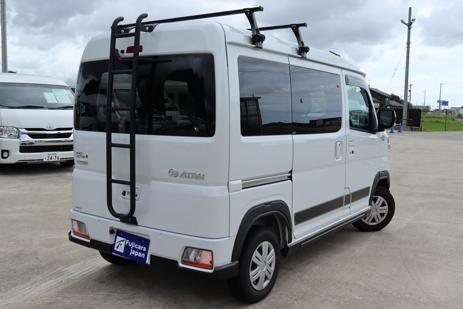 キャンピングカー 軽キャンパー ｱﾄﾚｰ ﾓｯｽﾞﾌｧｸﾄﾘｰﾋﾞｰﾄﾘｯﾌﾟ@660　ﾘﾁｳﾑ