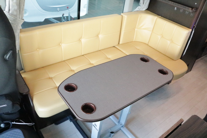 キャンピングカー バスコン ﾘｴｯｾⅡ RVﾋﾞｯｸﾌｯﾄ ｵﾘｼﾞﾅﾙ仕様　家庭用AC