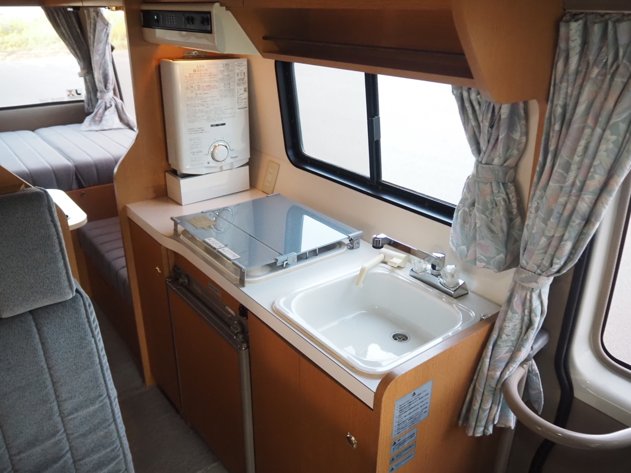 キャンピングカー バスコン ｺｰｽﾀｰ ﾏﾘﾅRV Lｷｬﾋﾞﾝ FFﾋｰﾀｰ