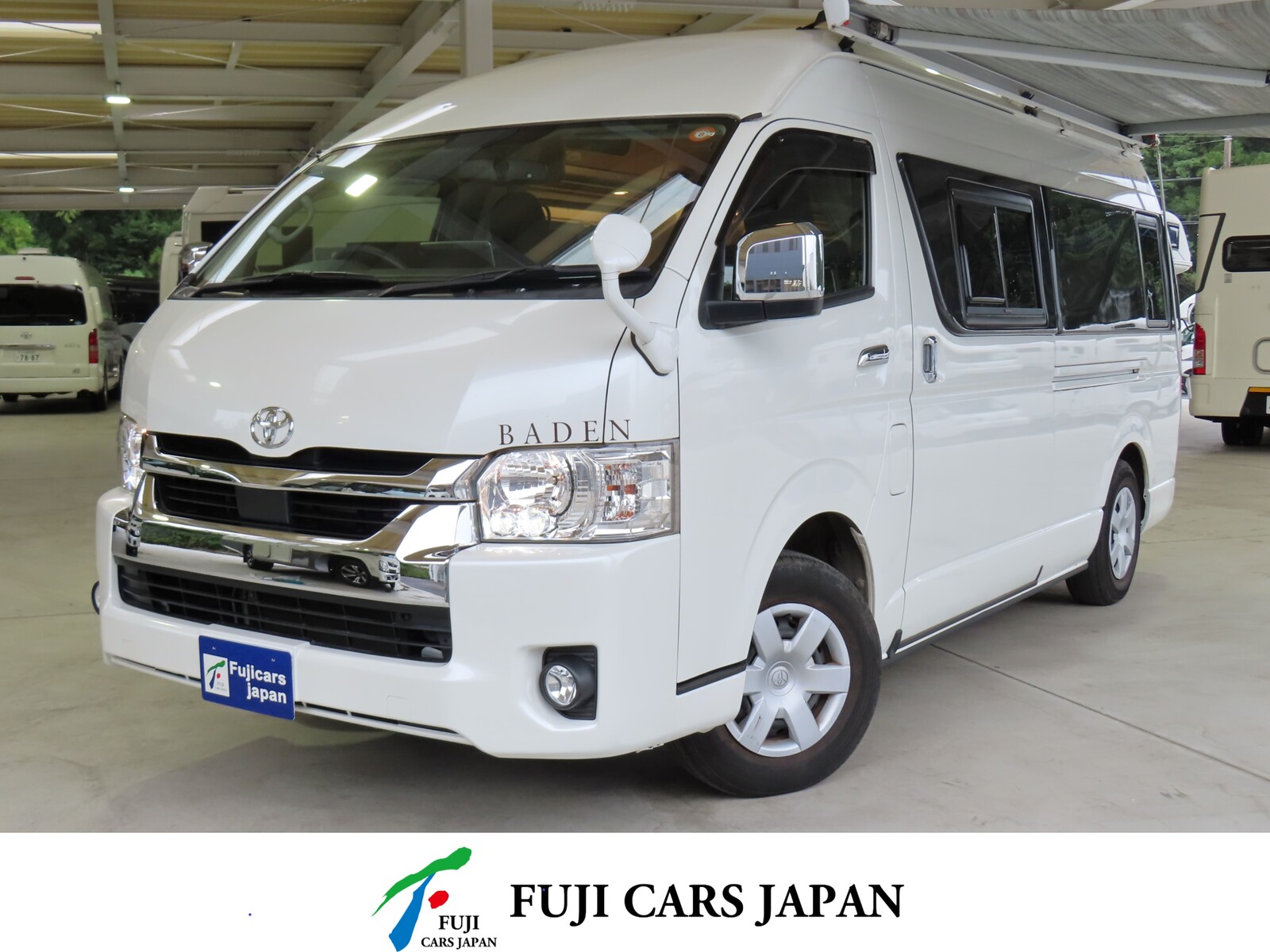 キャンピングカー バンコン ハイエース バーデングランデ カーサホーム　4WD