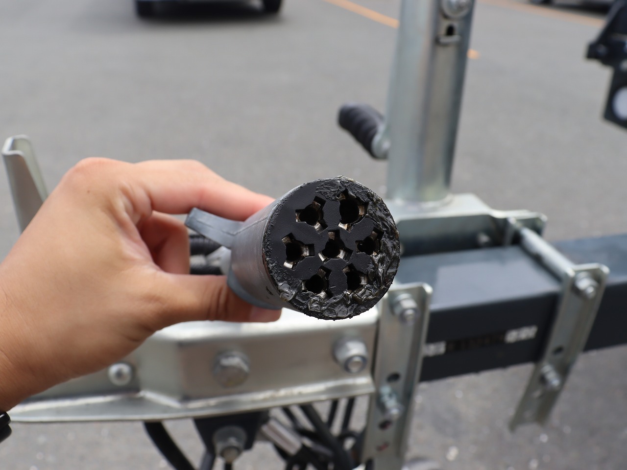 キャンピングカー トレーラー ﾌﾞﾗｽﾄﾄﾚｲﾙ T-33 軽4ﾅﾝﾊﾞｰ