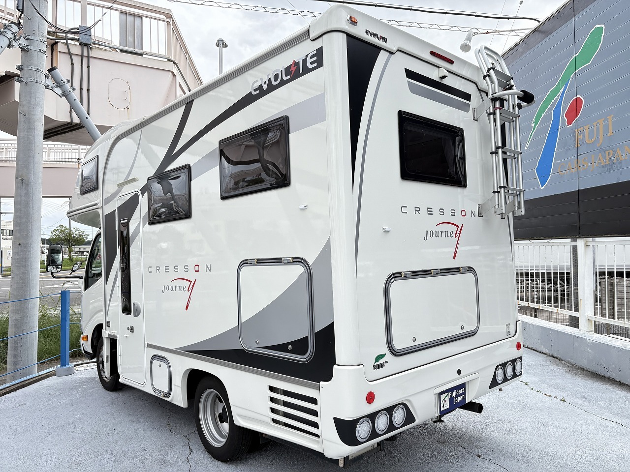 キャンピングカー キャブコン ｶﾑﾛｰﾄﾞ ﾅｯﾂRV ｸﾚｿﾝｼﾞｬｰﾆｰ 4WD