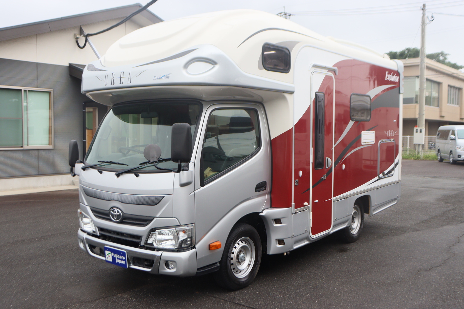 キャンピングカー キャブコン ｶﾑﾛｰﾄﾞ ﾅｯﾂRV ｸﾚｱ5.3W ｴﾎﾞﾘｭｰｼｮﾝ