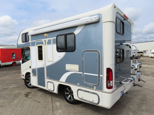 キャンピングカー キャブコン ｶﾑﾛｰﾄﾞ 東和 ｳﾞｫｰﾝR2B　ﾘﾁｳﾑBT