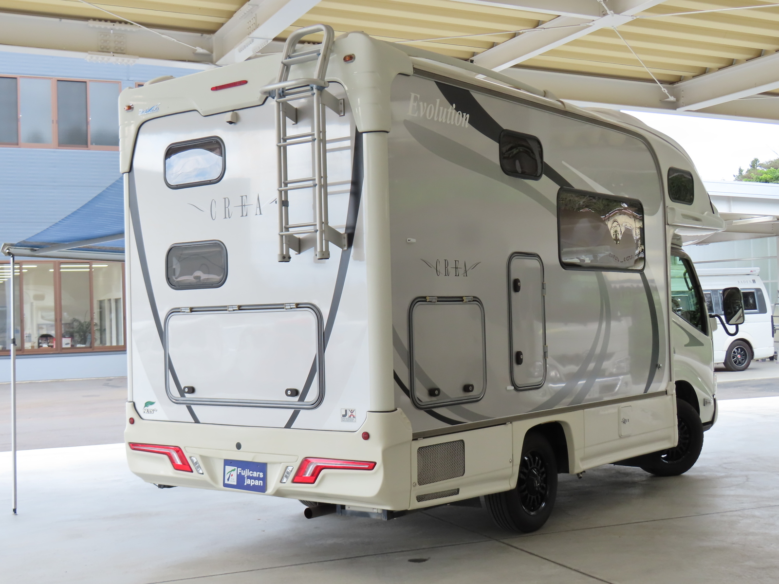 キャンピングカー キャブコン ｶﾑﾛｰﾄﾞﾅｯﾂ ｸﾚｱ5.3Wｴﾎﾞﾘｭｰｼｮﾝ 4WD
