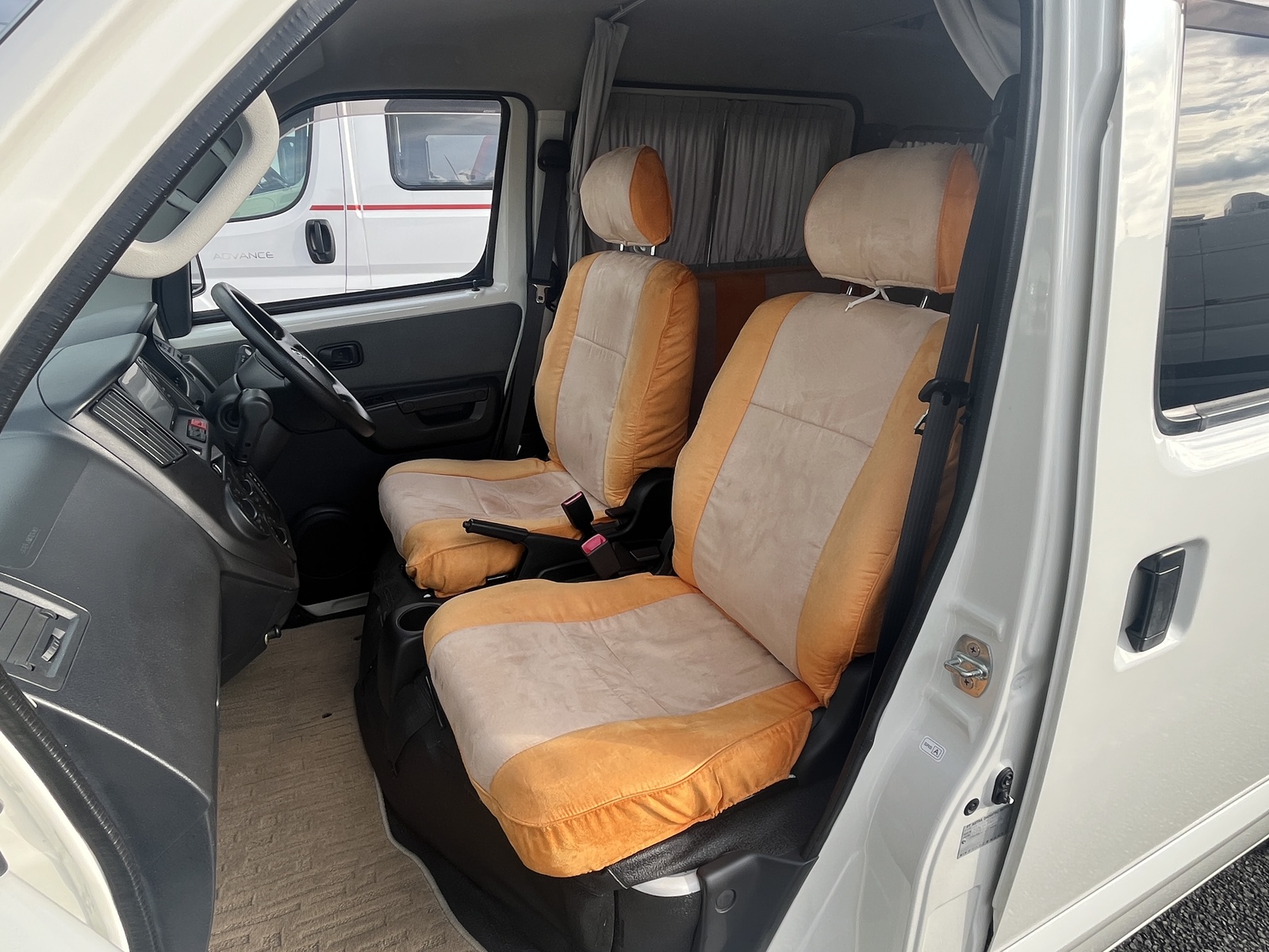キャンピングカー バンコン ｽﾃｰｼﾞ21架装 ﾎﾟｯﾌﾟｱｯﾌﾟ 4WD　FFﾋｰﾀｰ