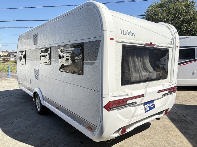 キャンピングカー トレーラー ﾎﾋﾞｰ 515UHLﾃﾞﾗｯｸｽ 家庭用ｴｱｺﾝ FF暖房