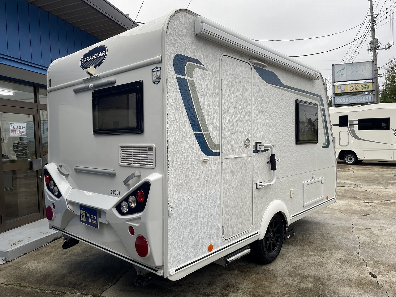キャンピングカー トレーラー ﾄﾘｶﾞﾉ ｱﾙﾊﾞ350VIPﾊｲﾌﾞﾘｯﾄﾞ