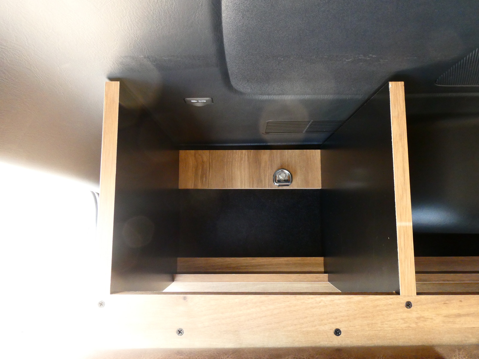 キャンピングカー バンコン ﾌﾚｯｸｽ　FD-BOX　ﾍﾞｯﾄﾞｷｯﾄ　就寝目安3名