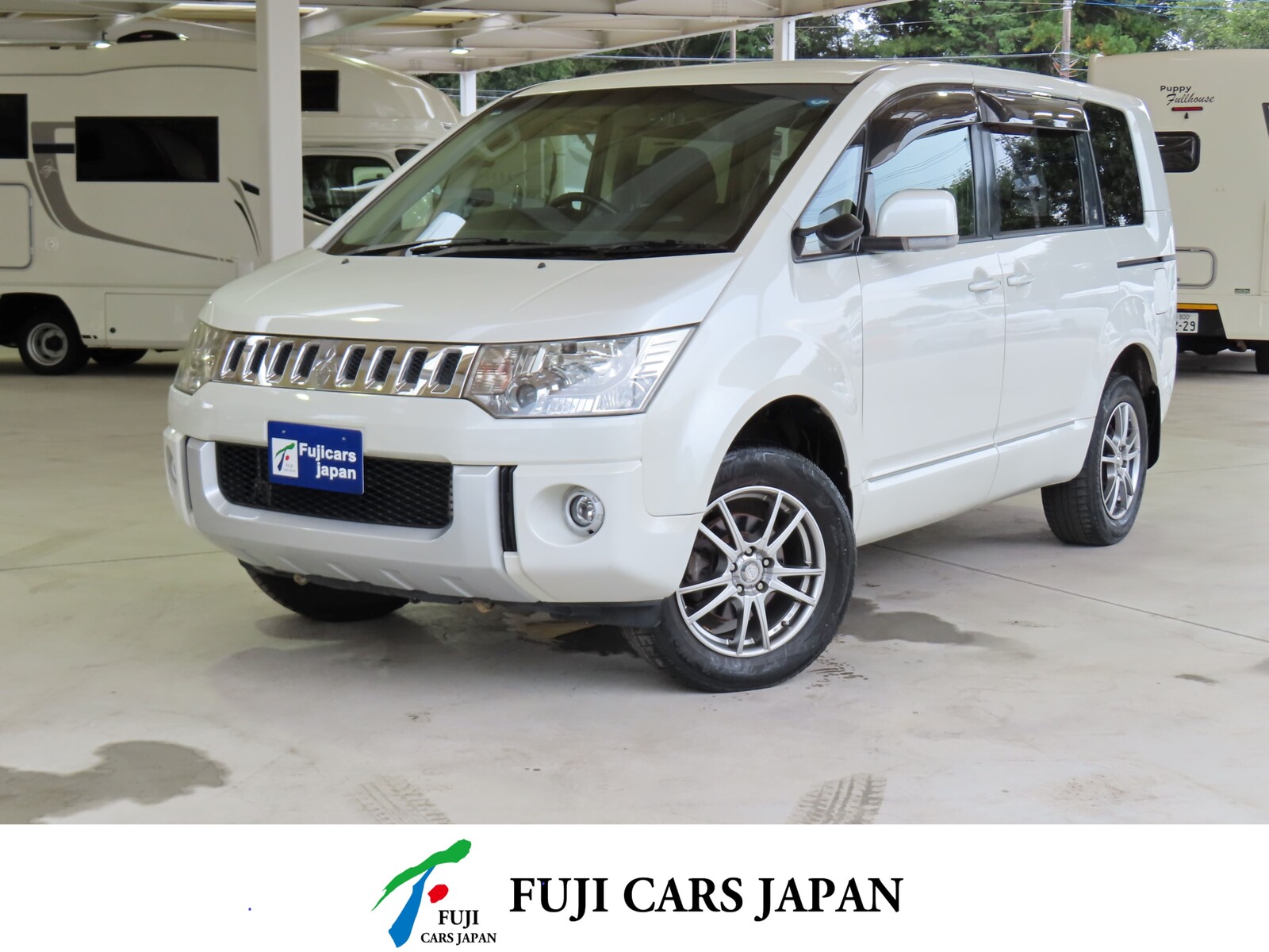 キャンピングカー バンコン デリカD:5グランドモーター Dキャンパー 4WD