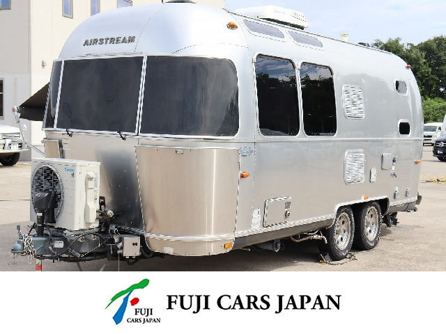 キャンピングカー トレーラー エアストリーム フライングクラウド23CBバンク　要牽引免許