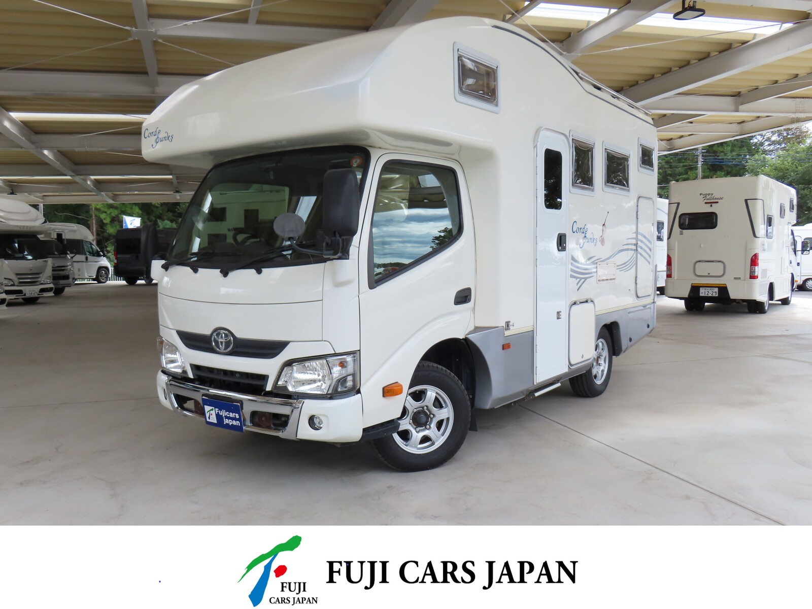 キャブコン カムロード バンテック コルドバンクス 4WD