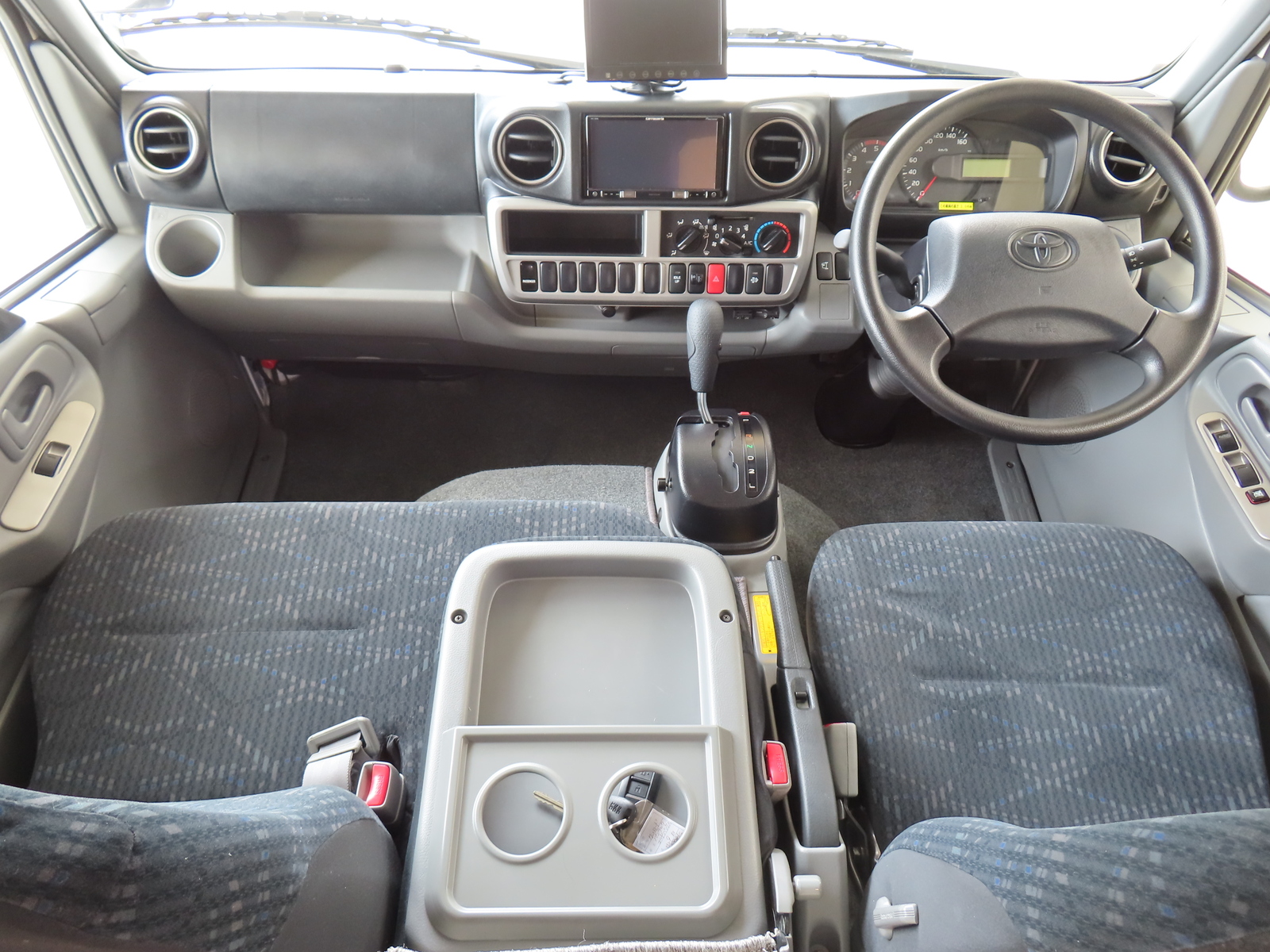 キャンピングカー キャブコン ｶﾑﾛｰﾄﾞ ﾊﾞﾝﾃｯｸ ｺﾙﾄﾞﾊﾞﾝｸｽ 4WD