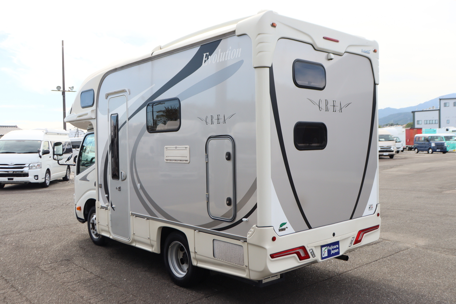 キャンピングカー キャブコン ｶﾑﾛｰﾄﾞ ﾅｯﾂRV ｸﾚｱ5.0Wｴﾎﾞﾘｭｰｼｮﾝ
