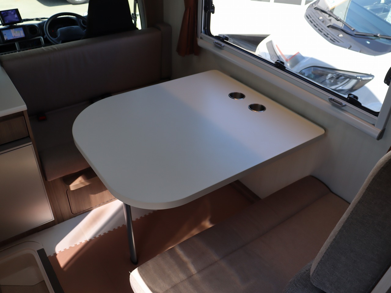 キャンピングカー キャブコン ｶﾑﾛｰﾄﾞ ｷｬﾝﾊﾟｰ厚木 ﾊﾟﾋﾟｰ480 4WD