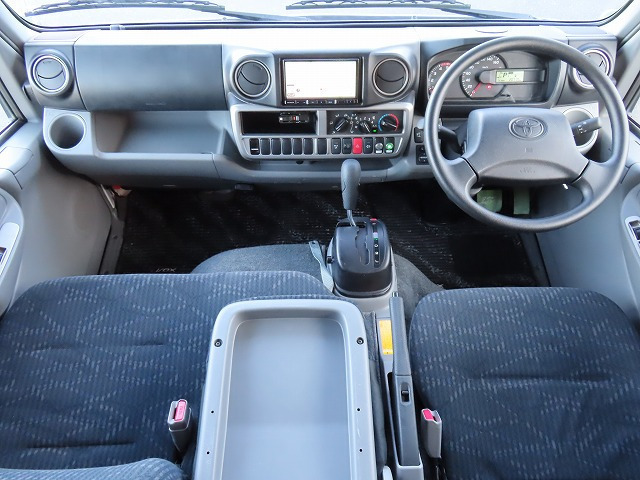 キャンピングカー キャブコン ｶﾑﾛｰﾄﾞ ﾅｯﾂ ｸﾚｱ5.3Wｴﾎﾞﾘｭｰｼｮﾝ4WD
