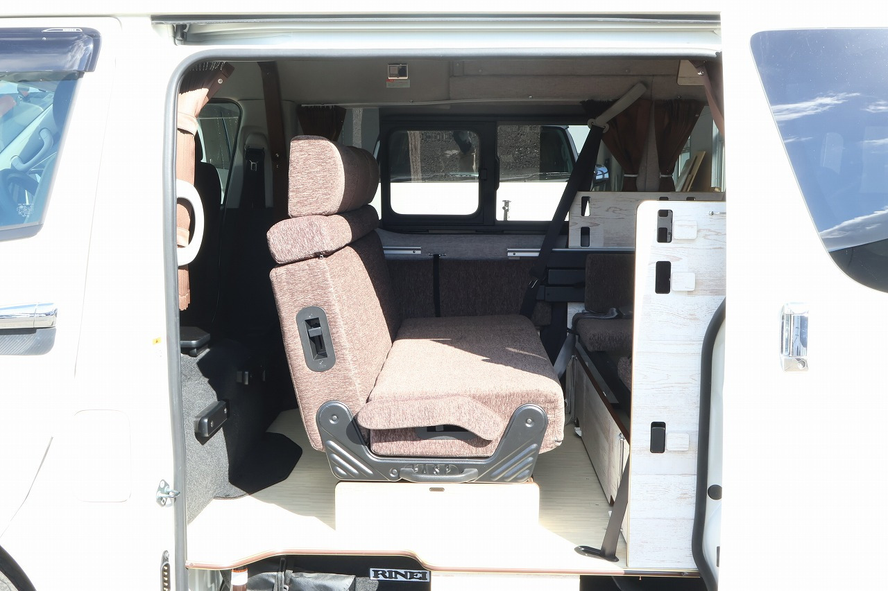 キャンピングカー バンコン ﾊｲｴｰｽ ﾘﾝｴｲ ﾊﾞｶﾝﾁｪｽﾘｯﾂ 4WD