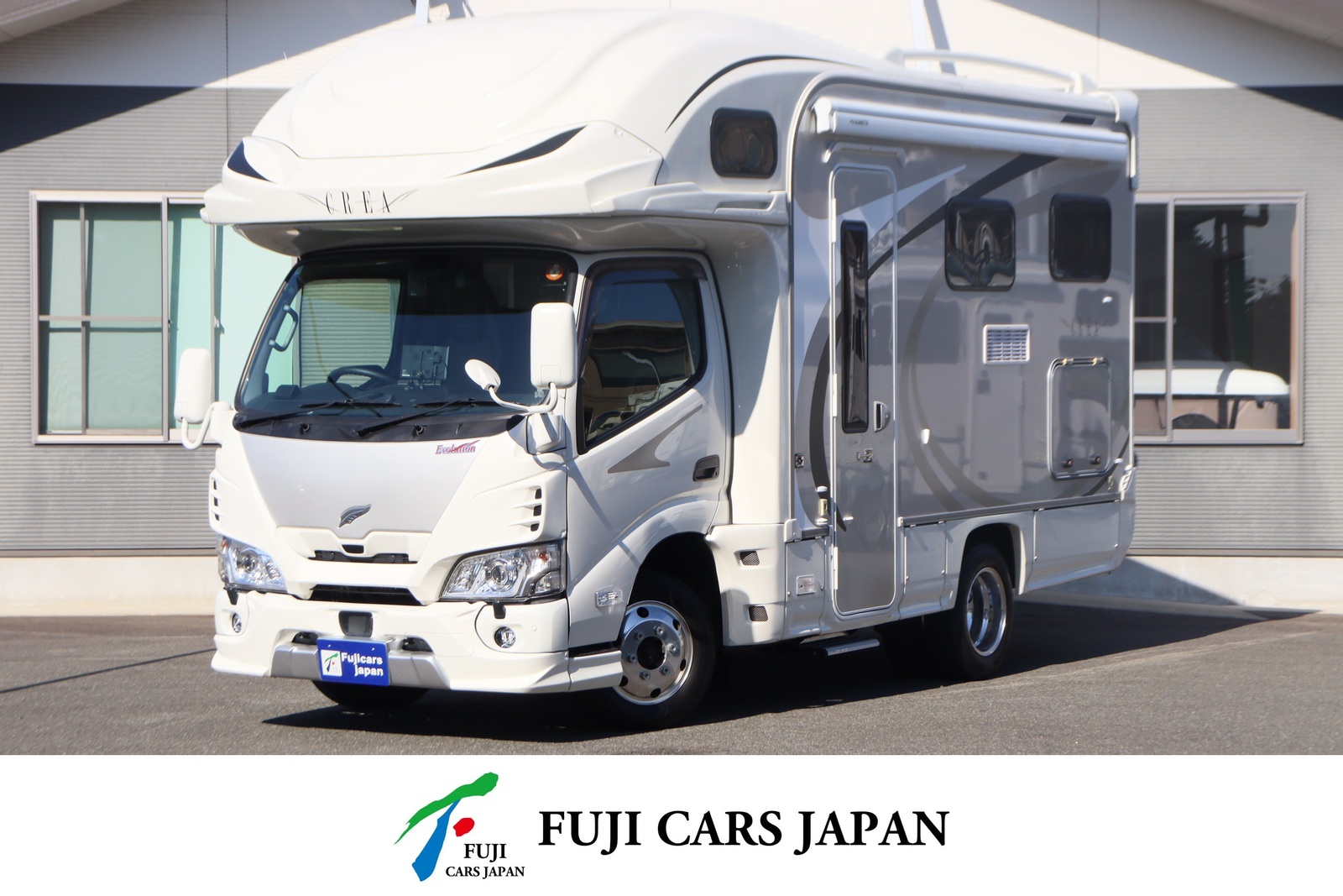 キャブコン カムロード ナッツクレア5.3Xハイパーエボネオ4WD
