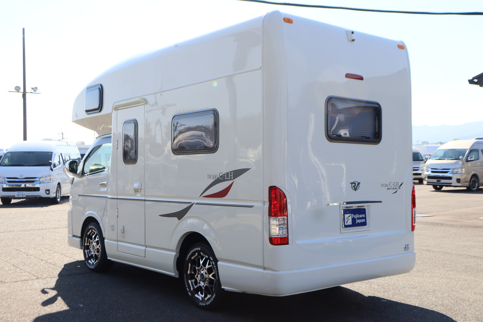 キャンピングカー キャブコン ﾊｲｴｰｽ RVﾄﾗｽﾄ TR500 C-LH 4WD