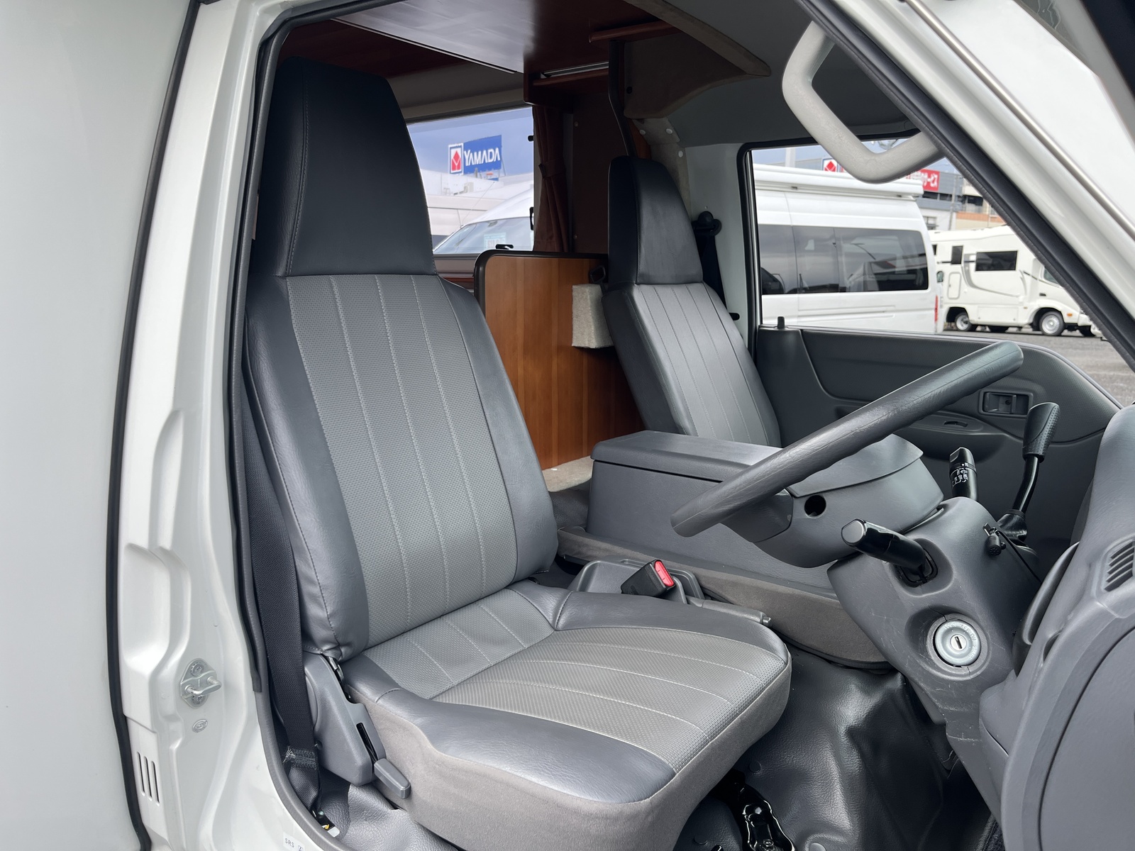 キャンピングカー キャブコン ﾊﾞﾈｯﾄ 東和ﾓｰﾀｰｽ ｶｰﾋﾞｨDC