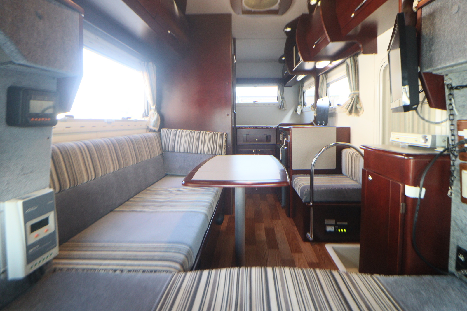 キャンピングカー キャブコン ｶﾑﾛｰﾄﾞ ﾅｯﾂRV ﾐﾗｰｼﾞｭﾀｲﾌﾟX