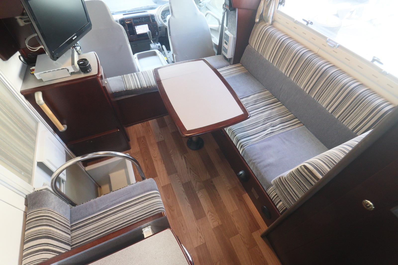 キャンピングカー キャブコン ｶﾑﾛｰﾄﾞ ﾅｯﾂRV ﾐﾗｰｼﾞｭﾀｲﾌﾟX