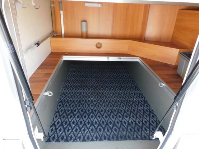 キャンピングカー バスコン ﾍﾞﾝﾂ ｽﾌﾟﾘﾝﾀｰ ﾊｲﾏｰB655SL  